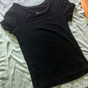Black t-shirt